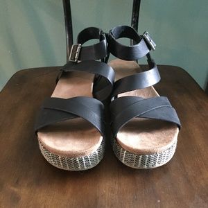 **3/$25 SALE!!** Maurices Platform Sandals